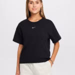 Nike Sportswear Genç Kız Çocuk Tişörtü