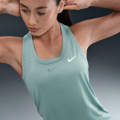 Nike Dri-FIT Kadın Üstü - Görsel 3