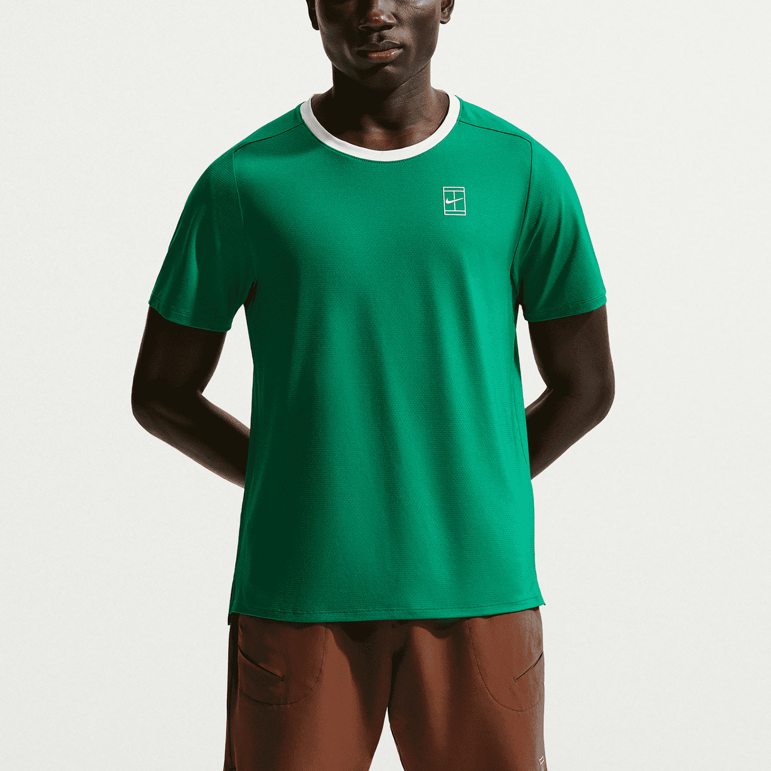 Nike Court Advantage Dri-FIT Erkek Tenis Tişörtü
